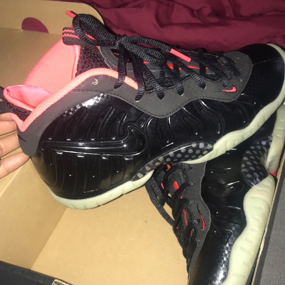 Yeezy Foamposite - Picture 2 of 2
